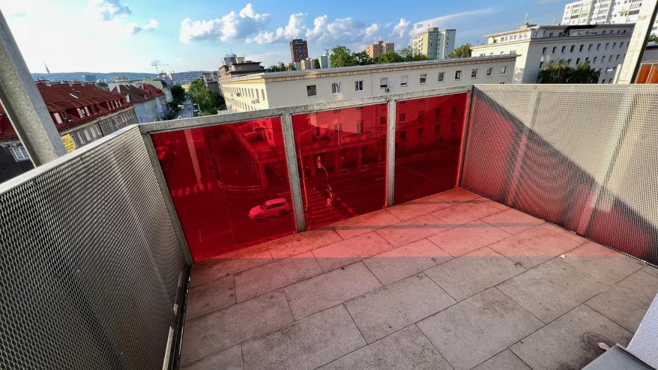 2 With Terrace, Prievozska Street Апартаменти *