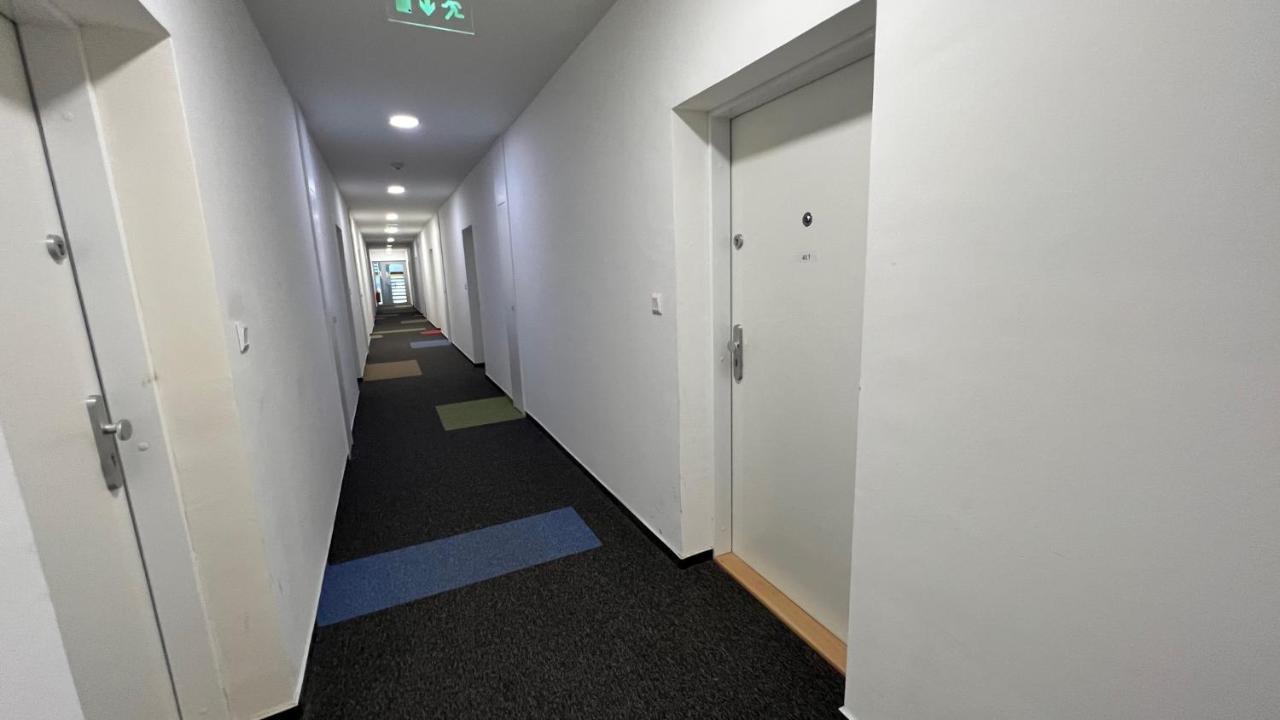 Апартаменти 2 With Terrace, Prievozska Street *